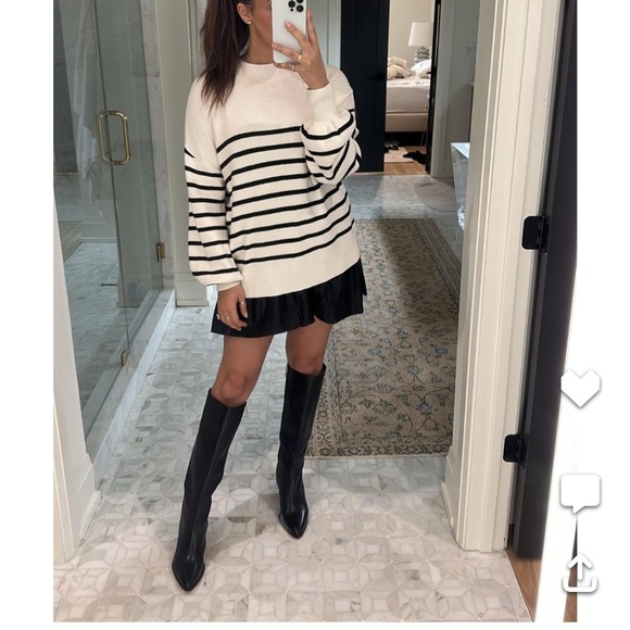 Vince Camuto Buttercup Collab Knee High Boots Size 7 Wide Calf - Picture 6 of 8